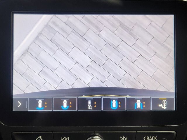 2019 Chevrolet Equinox in Cinnaminson, NJ 08077 - 18040102 20