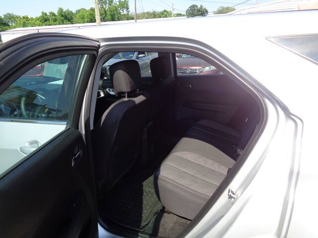 2016 Chevrolet Equinox in Lebanon, TN 37087-3302 - 18040127 6