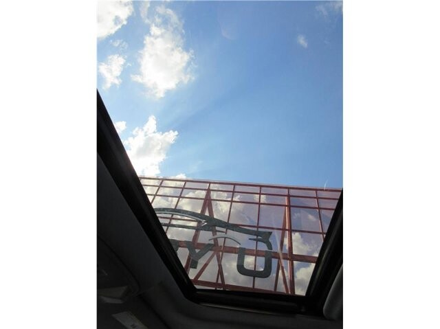 2017 Cadillac Escalade in Charlotte, NC 28212 - 18040150 20