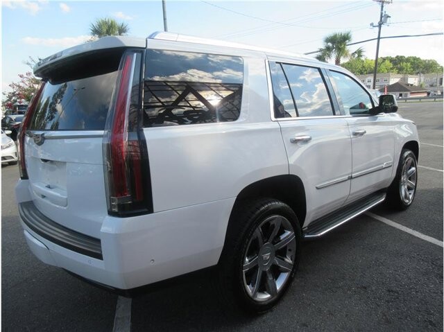 2017 Cadillac Escalade in Charlotte, NC 28212 - 18040150 5
