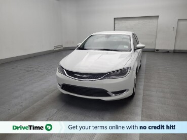 2017 Chrysler 200 in Jackson, MS 39211