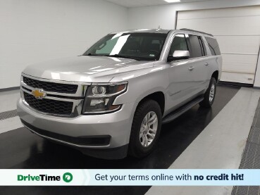 2019 Chevrolet Suburban in St. Louis, MO 63136
