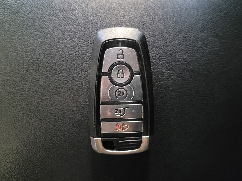 2022 Ford Edge in Greensboro, NC 27407 - 18040425 32