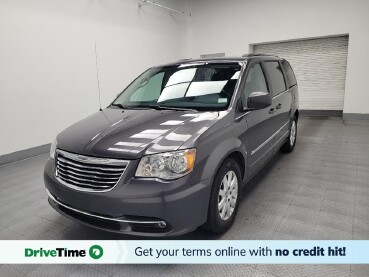 2016 Chrysler Town & Country in Las Vegas, NV 89102