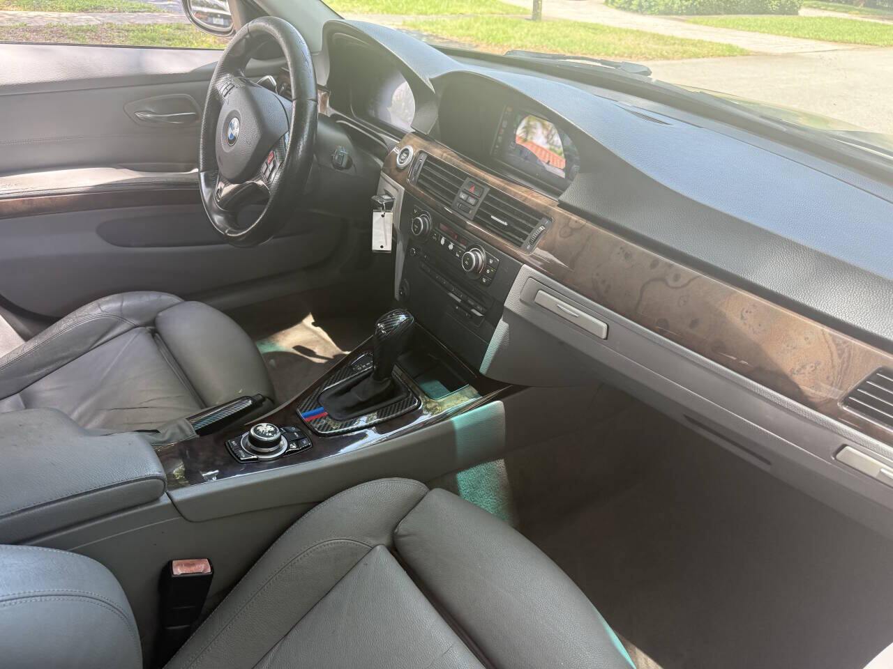 2011 BMW 335i in Hollywood, FL 33023-1906 - 18040511 25