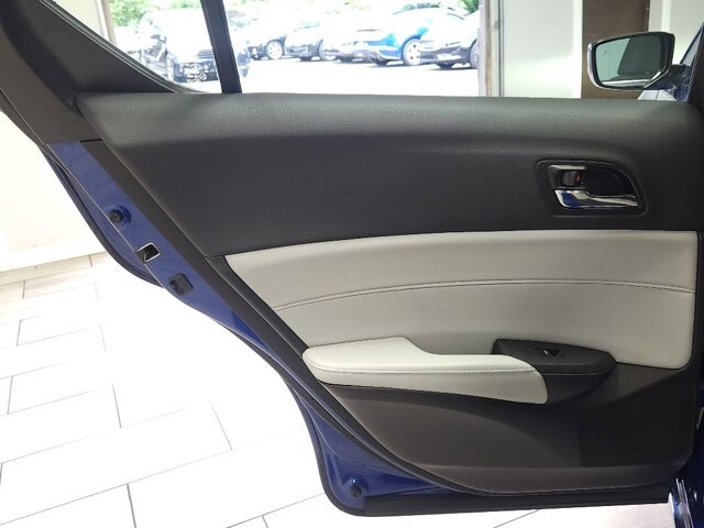 2016 Acura ILX in Cinnaminson, NJ 08077 - 18040512 10