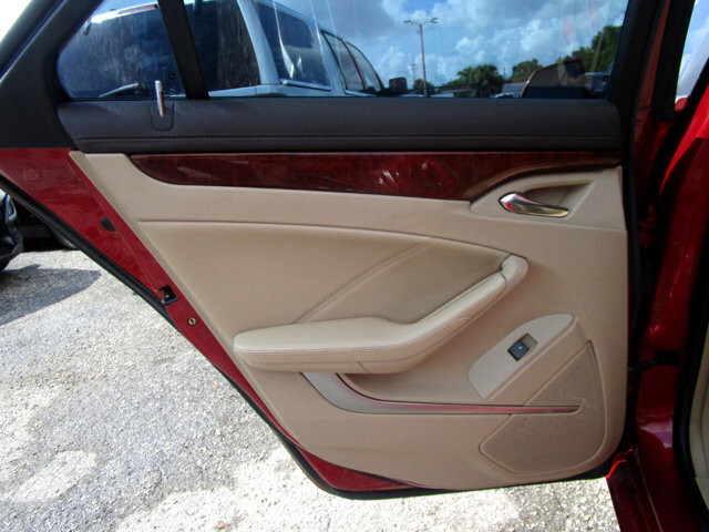 2008 Cadillac CTS in Tampa, FL 33604-6914 - 18040532 18