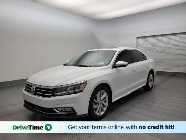 2018 Volkswagen Passat in Glendale, AZ 85301
