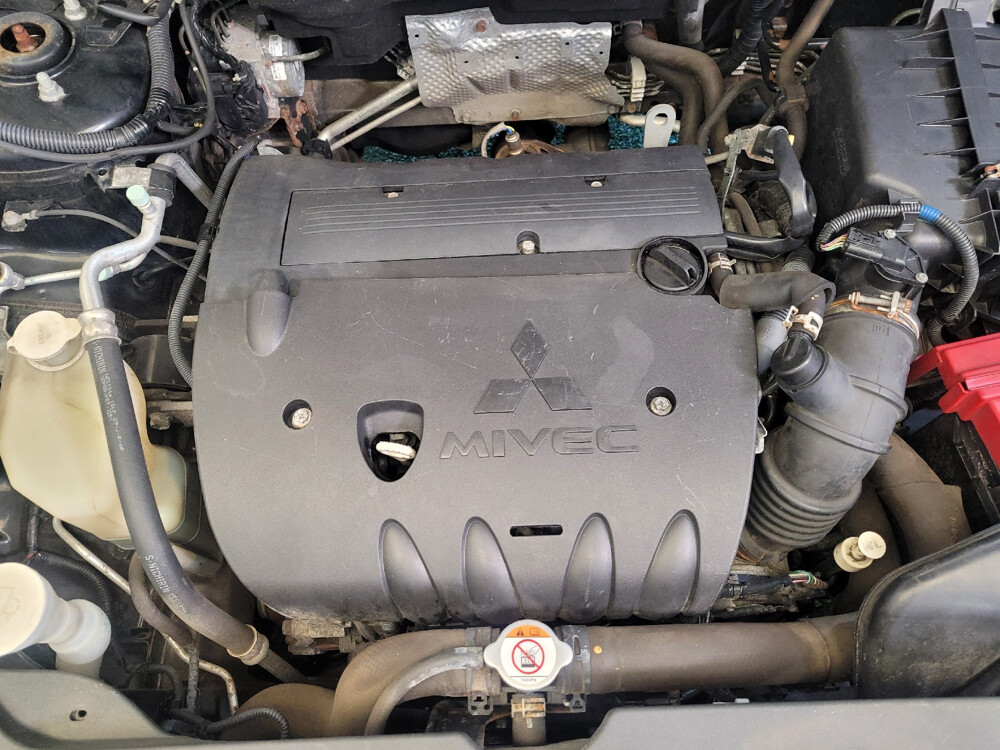 2015 Mitsubishi Outlander Sport in Fairfield, OH 45014 - 18040768 30