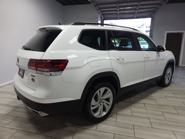 2022 Volkswagen Atlas in Cinnaminson, NJ 08077 - 18040888 5