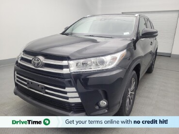 2019 Toyota Highlander in Wichita, KS 67207