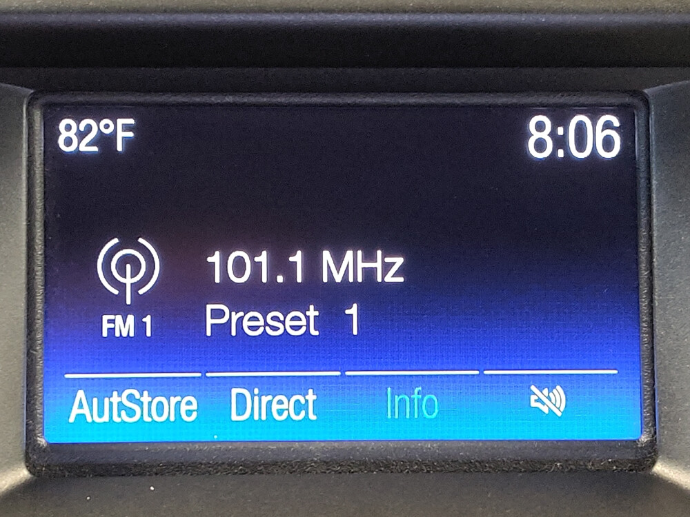 2015 Ford Edge in Live Oak, TX 78233 - 18041845 25