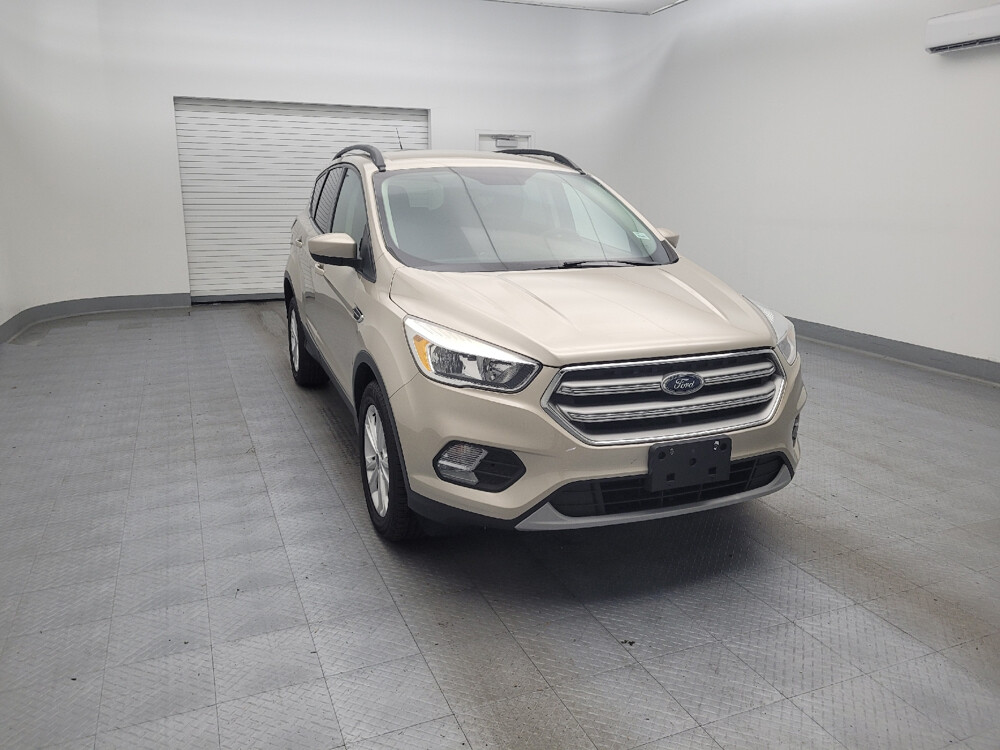 2018 Ford Escape in Louisville, KY 40258 - 18041857 13
