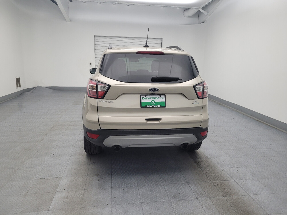 2018 Ford Escape in Louisville, KY 40258 - 18041857 6