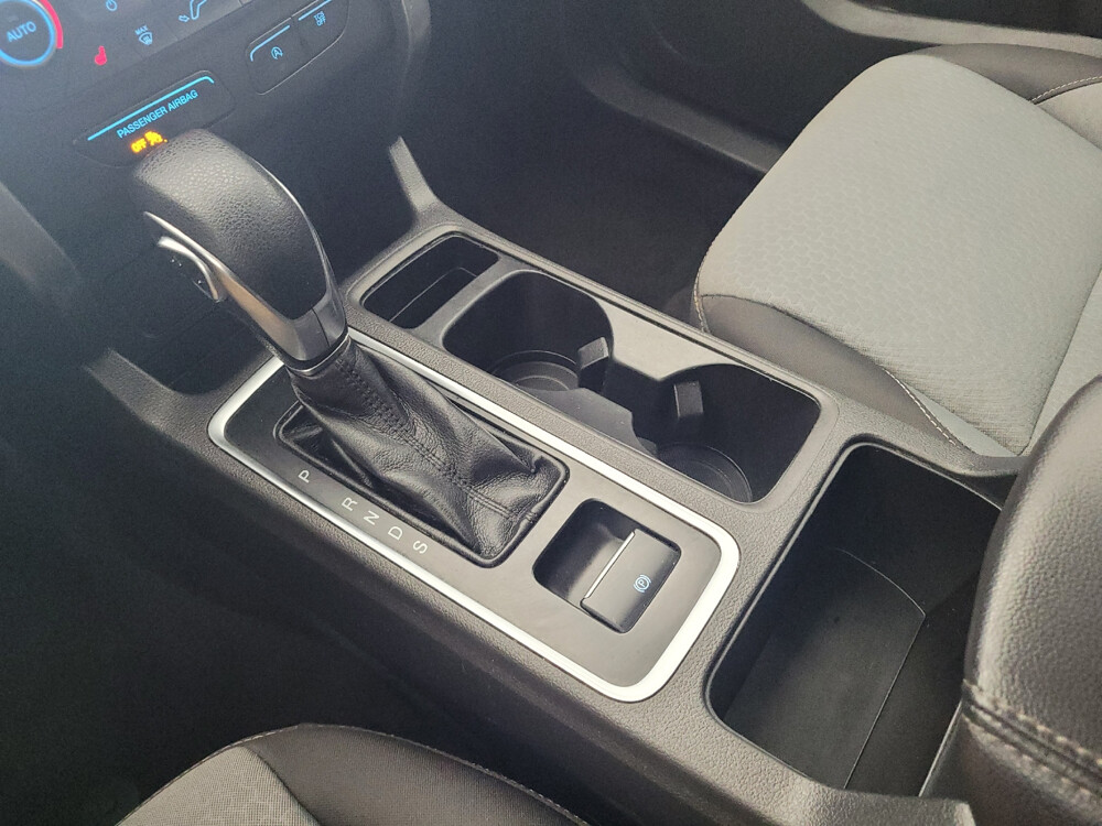 2018 Ford Escape in Louisville, KY 40258 - 18041857 26