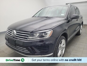 2015 Volkswagen Touareg in Houston, TX 77034