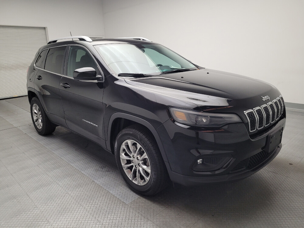2019 Jeep Cherokee in Riverside, CA 92504 - 18041937 13