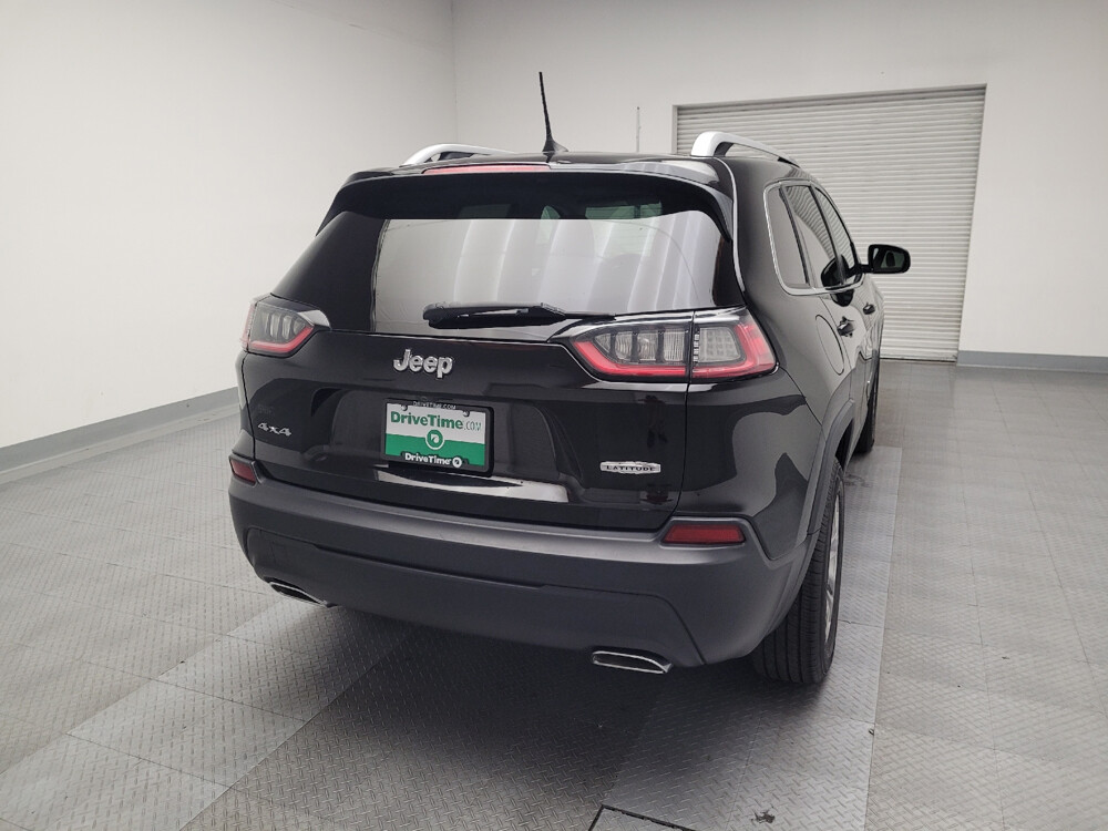 2019 Jeep Cherokee in Riverside, CA 92504 - 18041937 7
