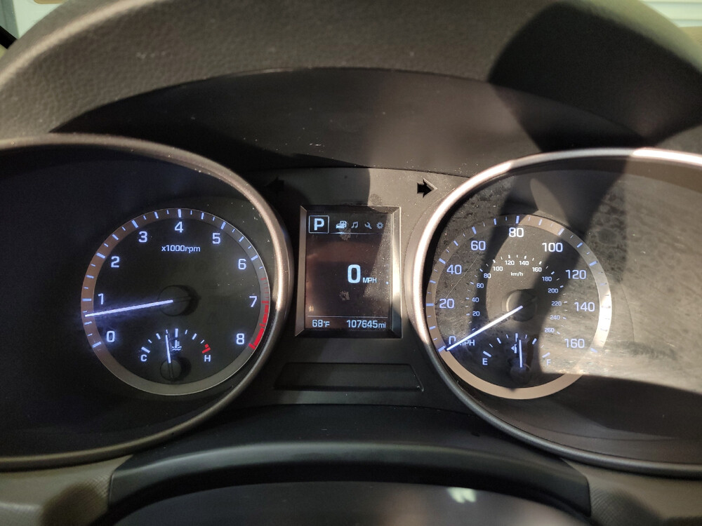 2017 Hyundai Santa Fe in Columbus, OH 43231 - 18041983 23