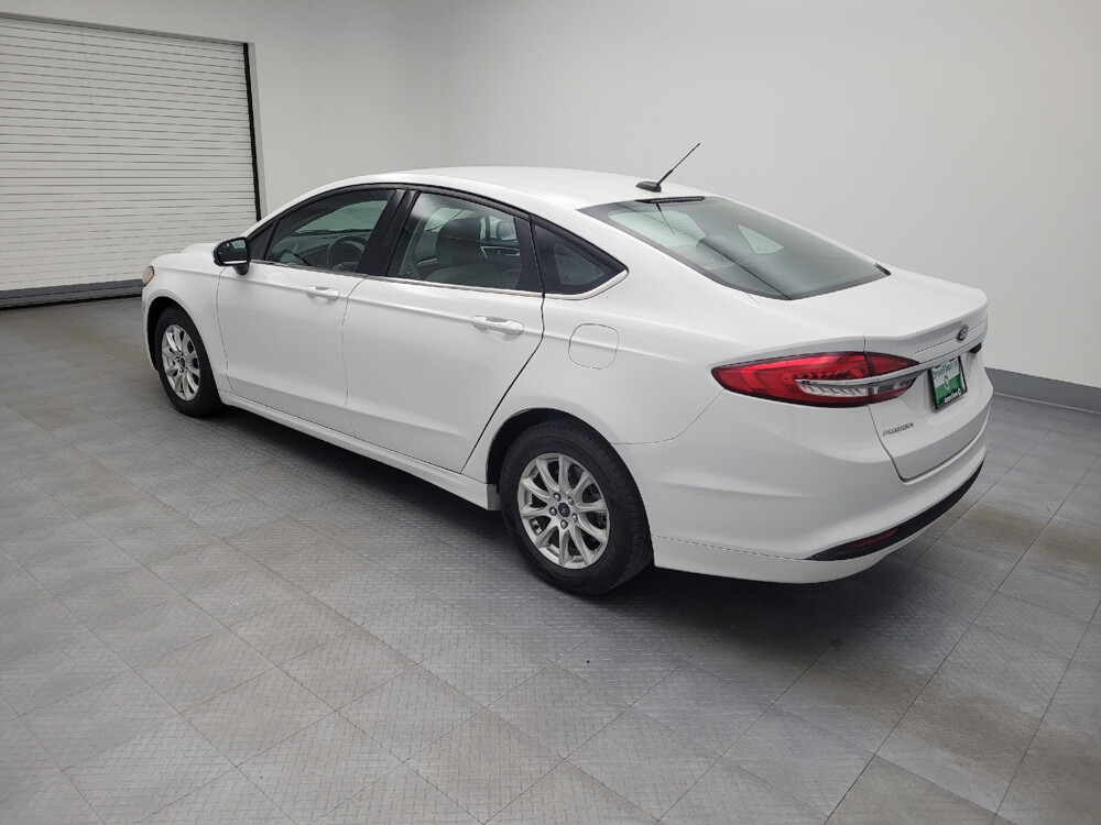2018 Ford Fusion in Columbus, OH 43231 - 18042015 3