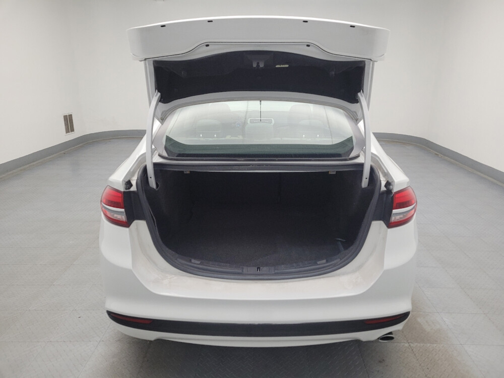 2018 Ford Fusion in Columbus, OH 43231 - 18042015 29