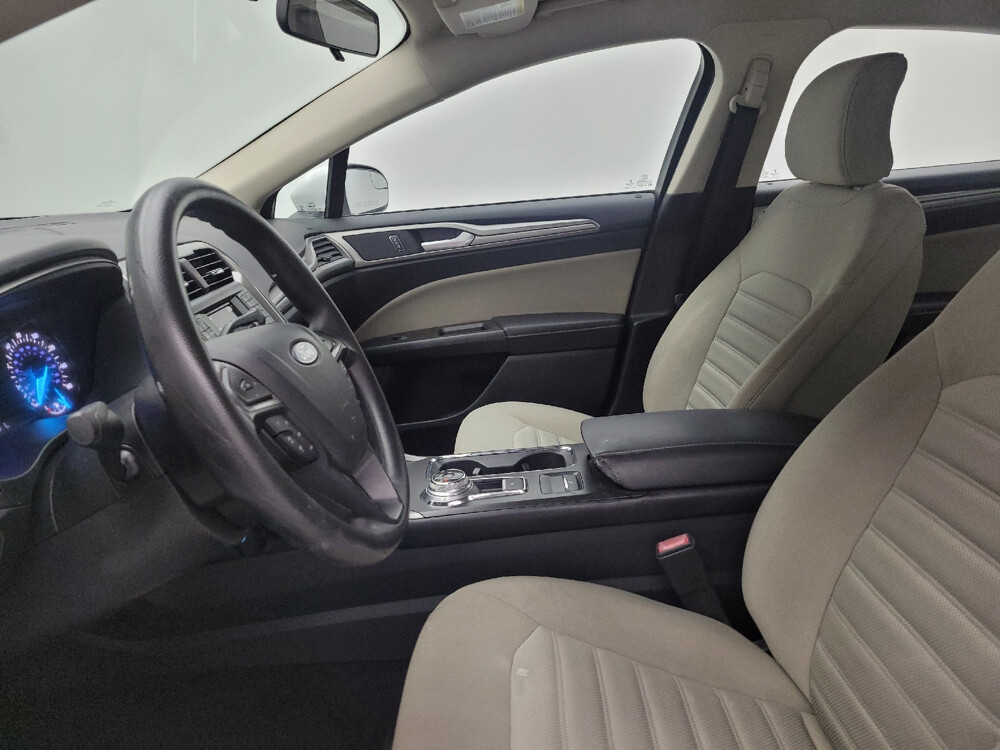 2018 Ford Fusion in Columbus, OH 43231 - 18042015 17