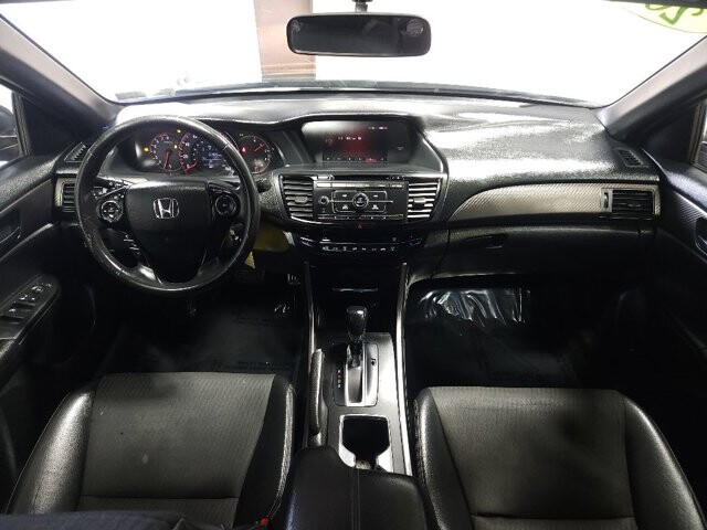 2016 Honda Accord in Cinnaminson, NJ 08077 - 18042048 13