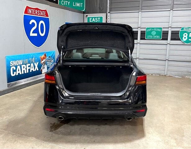 2019 Nissan Altima in Conyers, GA 30094 - 18042071 7