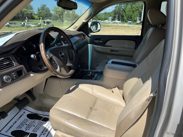 2007 GMC Yukon in Hickory, NC 28602-5144 - 18042139 6