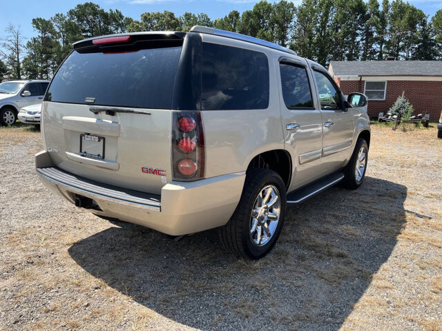 2007 GMC Yukon in Hickory, NC 28602-5144 - 18042139 11