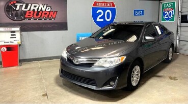 2013 Toyota Camry in Conyers, GA 30094