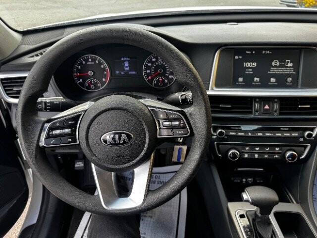 2020 Kia Optima in Indianapolis, IN 46222-4002 - 18042313 9