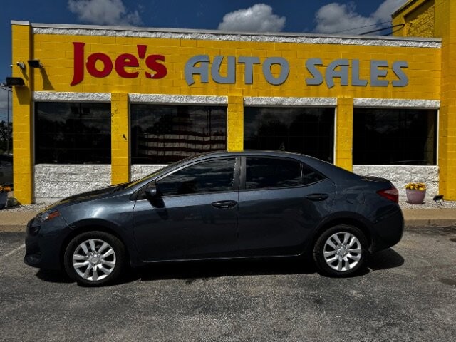 2019 Toyota Corolla in Indianapolis, IN 46222-4002 - 18042317