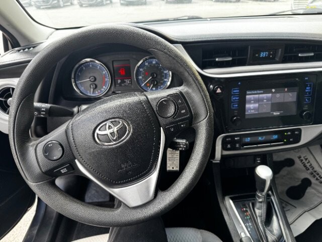 2019 Toyota Corolla in Indianapolis, IN 46222-4002 - 18042317 8