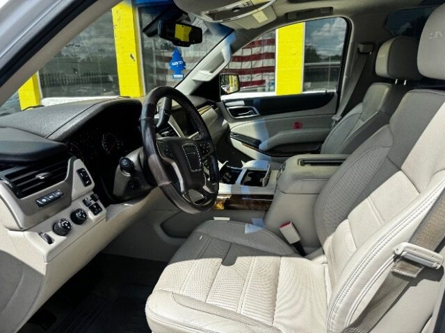 2016 GMC Yukon in Indianapolis, IN 46222-4002 - 18042320 8