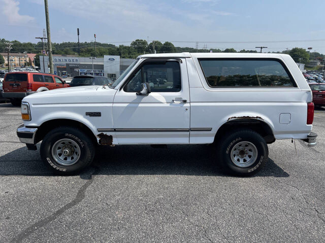 1995 Ford Bronco in Hickory, NC 28602-5144 - 18042395