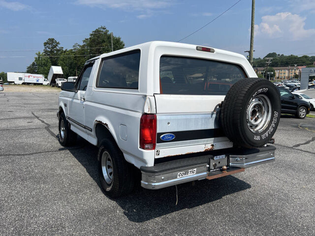 1995 Ford Bronco in Hickory, NC 28602-5144 - 18042395 11