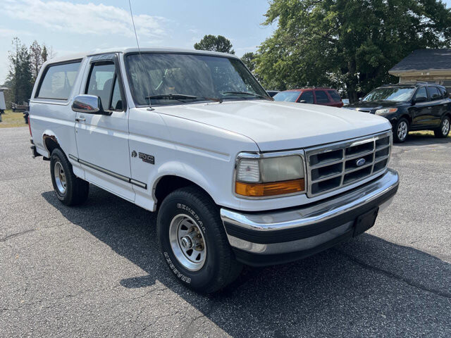 1995 Ford Bronco in Hickory, NC 28602-5144 - 18042395 12