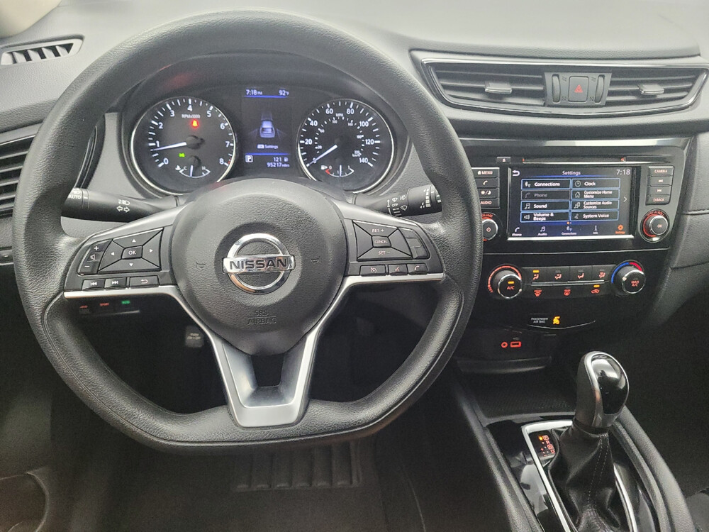 2019 Nissan Rogue in Huntsville, AL 35816 - 18042641 22