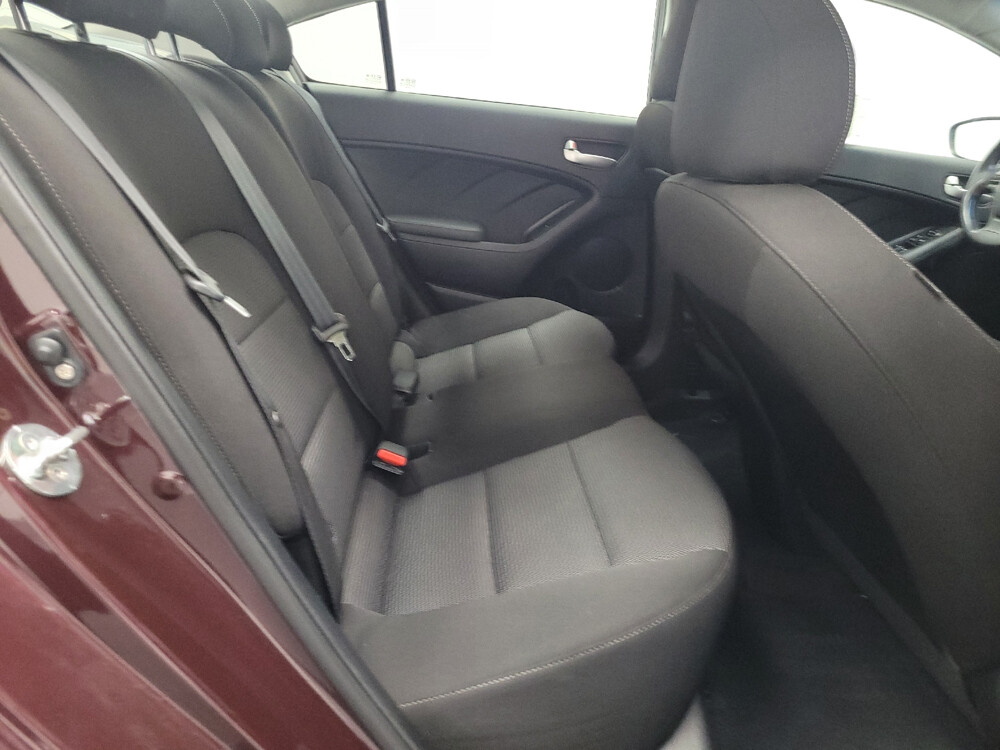 2018 Kia Forte in Las Vegas, NV 89104 - 18042647 19