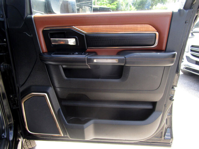 2021 RAM 3500 in Tampa, FL 33604-6914 - 18042671 21