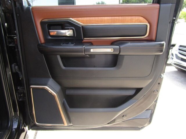 2021 RAM 3500 in Tampa, FL 33604-6914 - 18042671 23