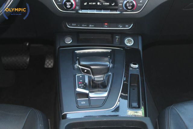 2018 Audi Q5 in Decatur, GA 30032 - 18042689 26