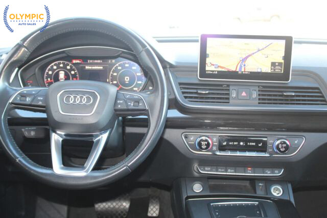 2018 Audi Q5 in Decatur, GA 30032 - 18042689 16