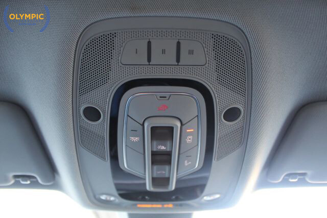 2018 Audi Q5 in Decatur, GA 30032 - 18042689 31