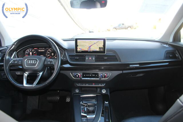2018 Audi Q5 in Decatur, GA 30032 - 18042689 14
