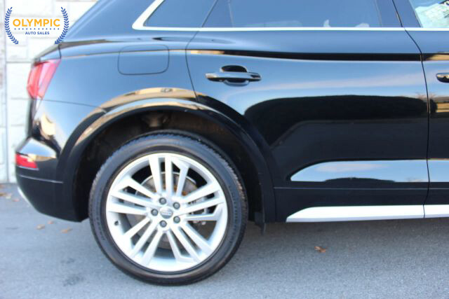 2018 Audi Q5 in Decatur, GA 30032 - 18042689 12