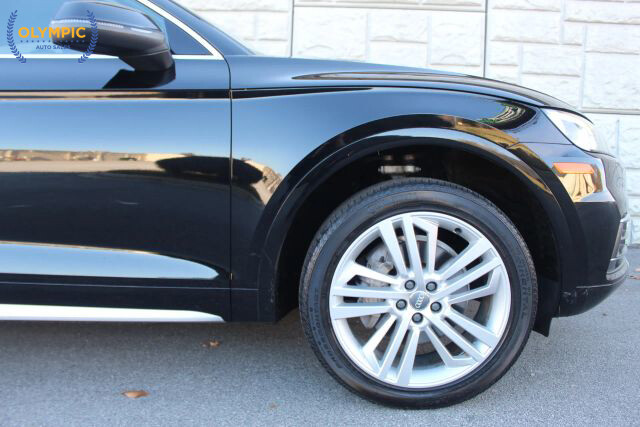 2018 Audi Q5 in Decatur, GA 30032 - 18042689 11