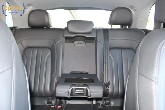 2018 Audi Q5 in Decatur, GA 30032 - 18042689 37