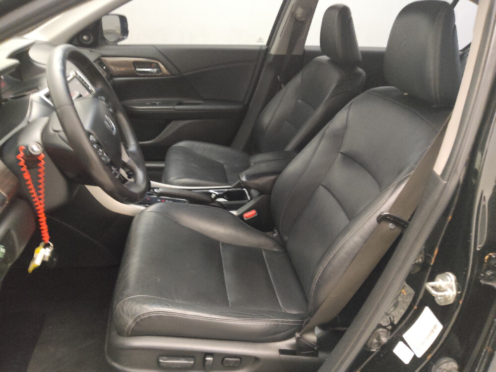 2016 Honda Accord in Jackson, MS 39211 - 18042708 17